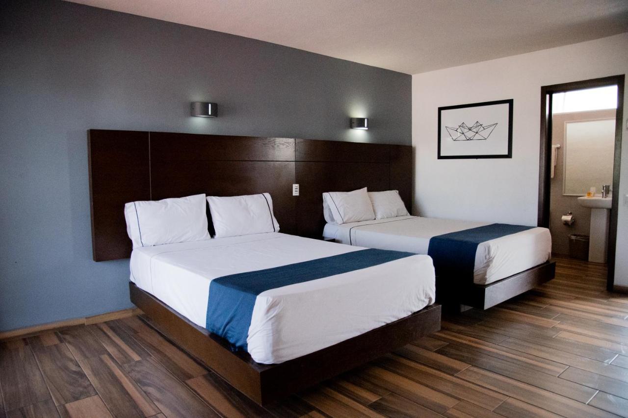 Hotel Expo Plaza Business And Family Guadalajara Zapopan Exterior photo