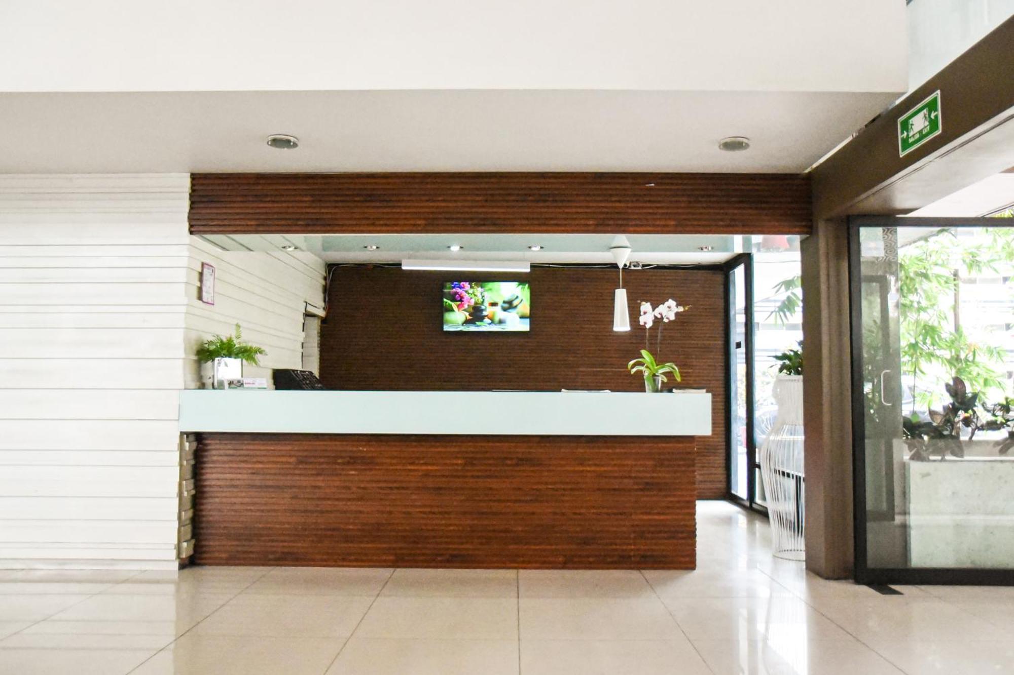 Hotel Expo Plaza Business And Family Guadalajara Zapopan Exterior photo